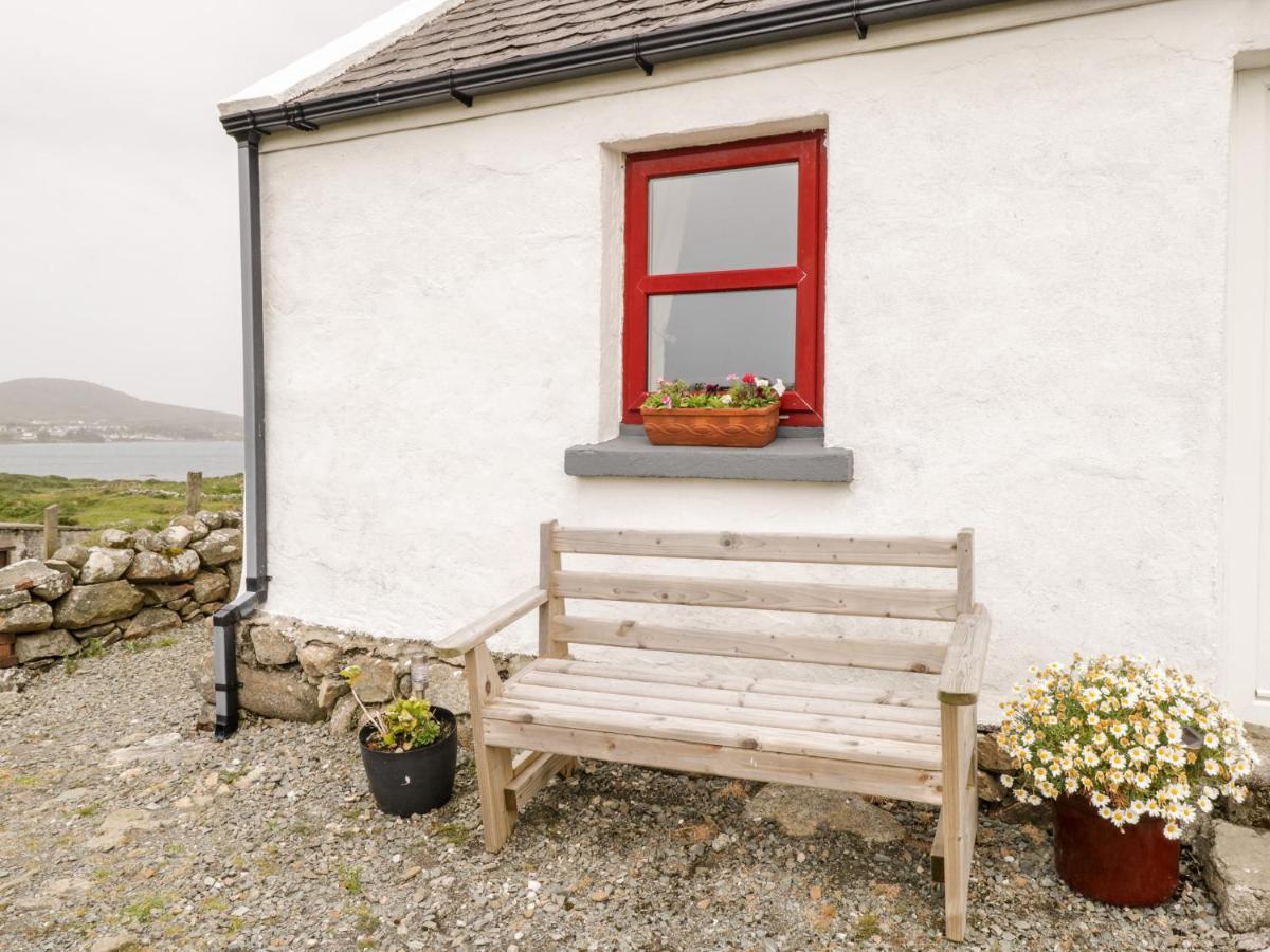 The White House Villa Roundstone Exterior foto