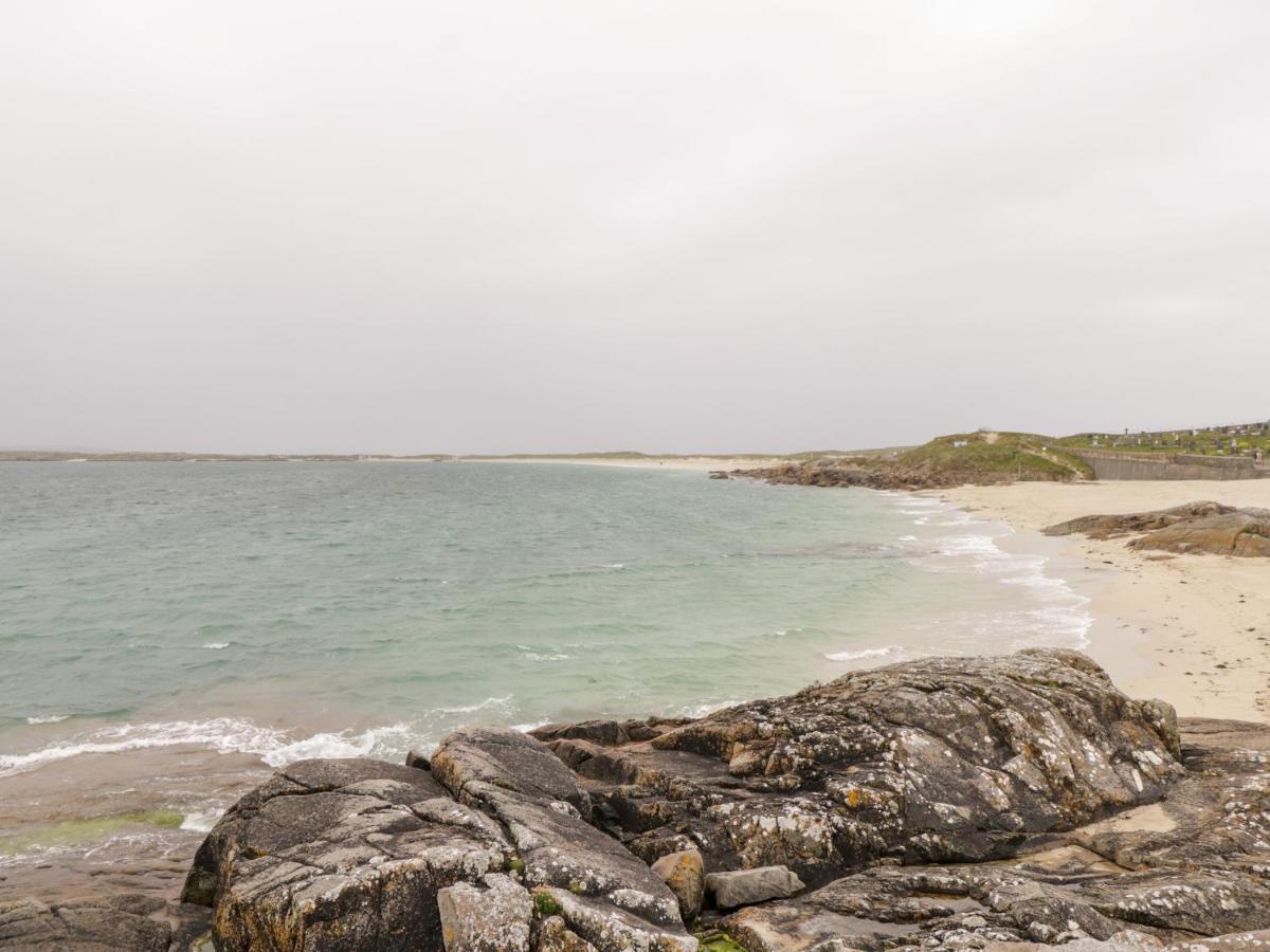 The White House Villa Roundstone Exterior foto
